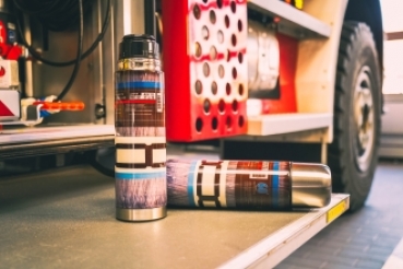 Preview: Isolierflasche " CFK Atemluftflasche" 750ml